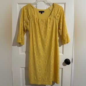 Chris McLaughlin yellow lace size 16